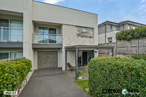 43 Hennessy Ave, Moorebank, NSW 2170