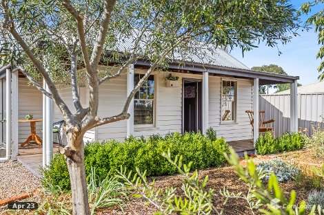 11 Suburban St, Clunes, VIC 3370