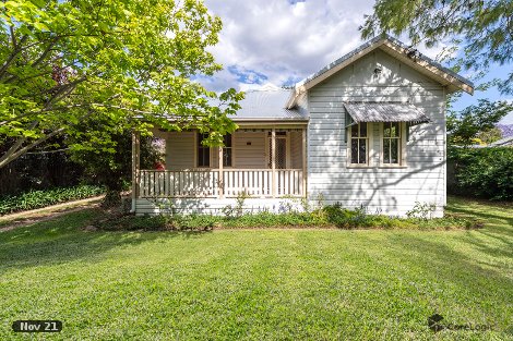 30 Oxford Rd, Scone, NSW 2337