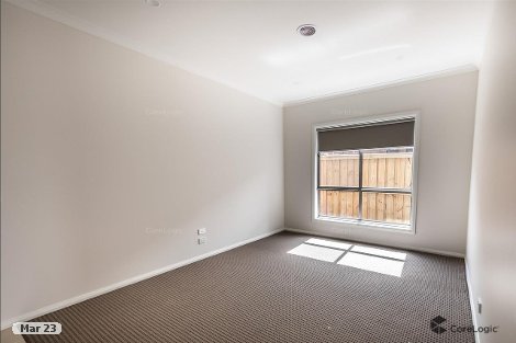5 Bromley Cct, Thornhill Park, VIC 3335
