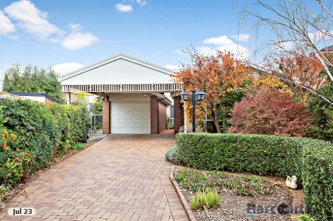 4 Maldon Ct, Wheelers Hill, VIC 3150