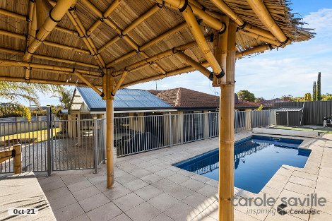 2 Camelot Gr, Carramar, WA 6031