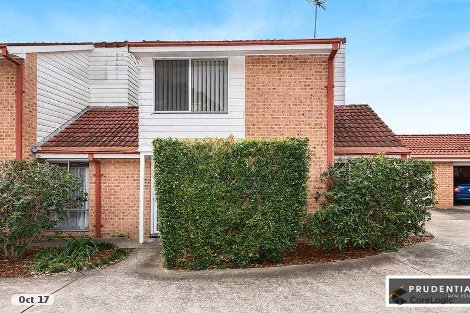 4/11 Mundarda Pl, St Helens Park, NSW 2560