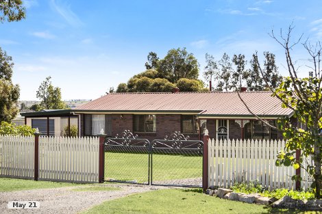 2 Eton St, Cambooya, QLD 4358