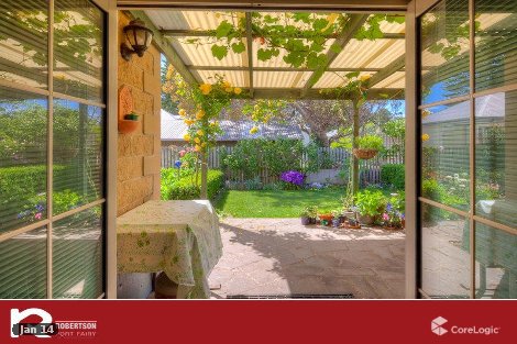 8 Terjesen Ct, Port Fairy, VIC 3284