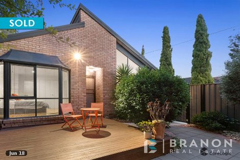 18 Wolsley St, Bentleigh, VIC 3204