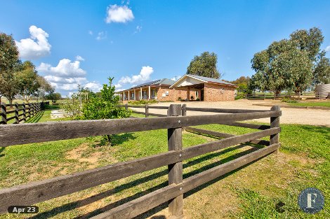 152 Golden Grove Rd, Young, NSW 2594