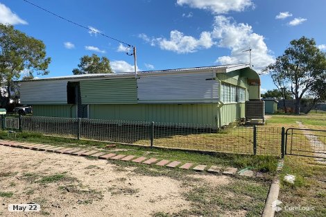 34 Resolution St, Hughenden, QLD 4821