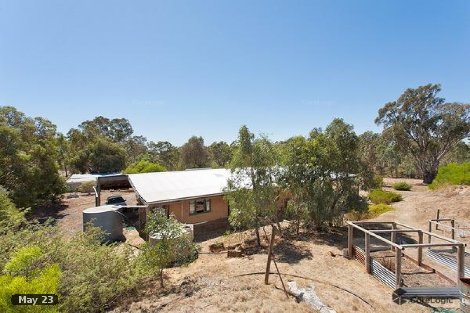 62 Barber Rd, Elphinstone, VIC 3448