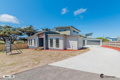 2a Bayview Ave, Surf Beach, VIC 3922