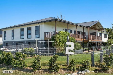 2 Wentworth St, Palmers Island, NSW 2463