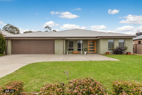 57 Donaldson Dr, Broadford, VIC 3658