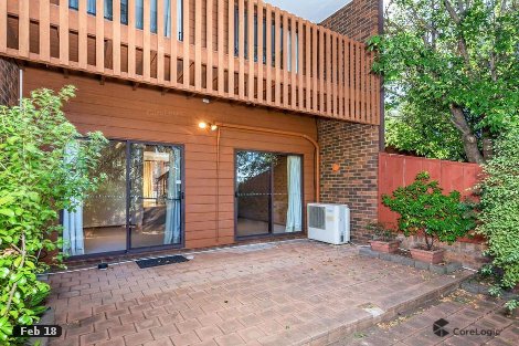 7 Rowe Pl, Phillip, ACT 2606