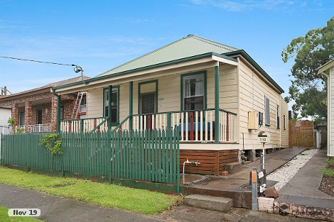 110 Gosford Rd, Adamstown, NSW 2289