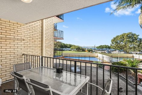 2/7 Landsborough Pde, Golden Beach, QLD 4551