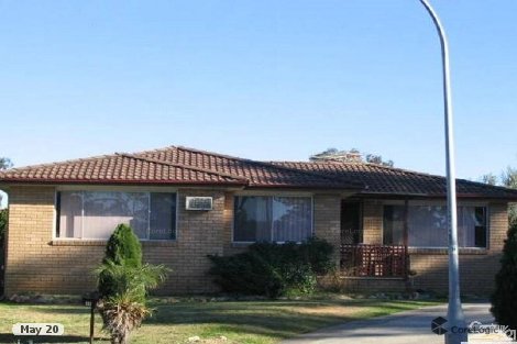 11 Comberford Cl, Prairiewood, NSW 2176