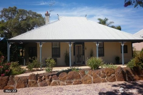 42 Tenth St, Renmark, SA 5341