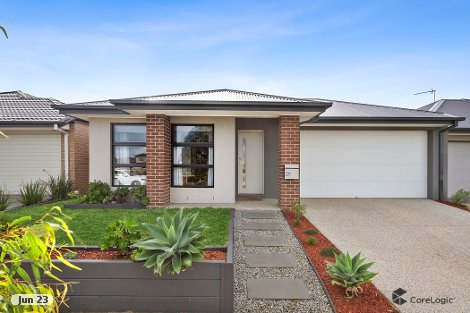 29 Naughtin Cct, Charlemont, VIC 3217