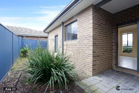 2 Sepal Lane, Pakenham, VIC 3810