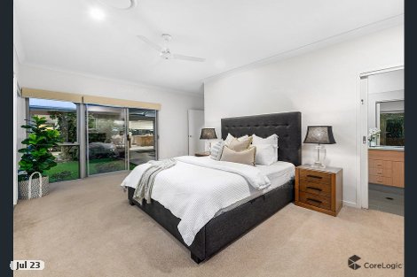 2 Barrington Cres, Wakerley, QLD 4154