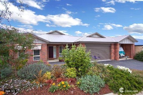 23 Marthas Ridge Dr, Mount Martha, VIC 3934