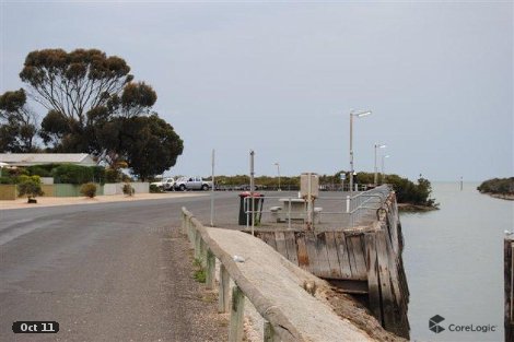 11 Wharf Cres, Port Wakefield, SA 5550