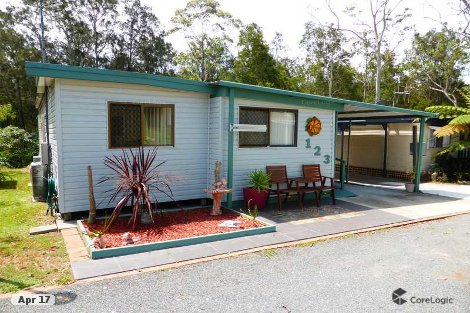 99 Aquatic Rd, Darawank, NSW 2428