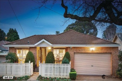 52 Oswin St, Kew East, VIC 3102