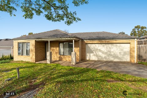 32 Harry Vallence Dr, Maddingley, VIC 3340