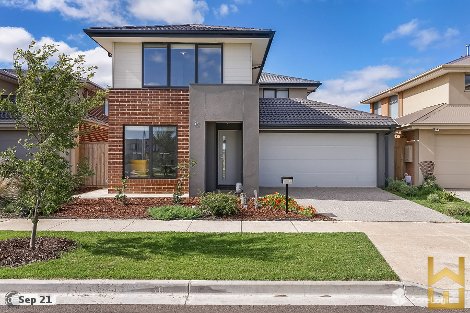 33 Charlwood Prom, Werribee, VIC 3030