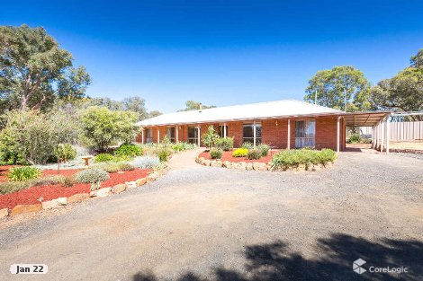 7 Hansell Dr, Junortoun, VIC 3551