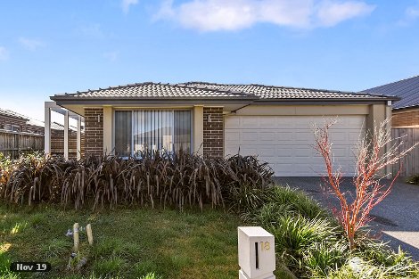 18 Bremer St, Clyde North, VIC 3978