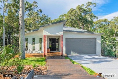 15 Forest Owl Cres, Murrays Beach, NSW 2281