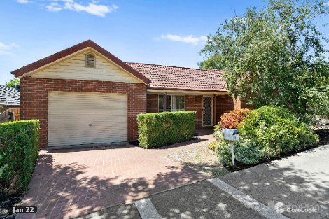 33 Lydia Mary Dr, Berwick, VIC 3806