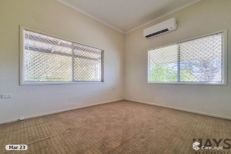 1/2a Ian St, Mornington, QLD 4825