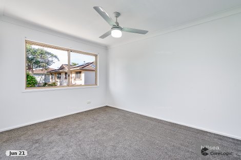 32/21 Usher Ave, Labrador, QLD 4215