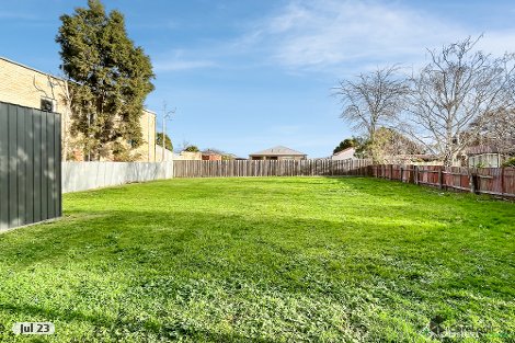 17 Flinders Rd, Longwarry, VIC 3816