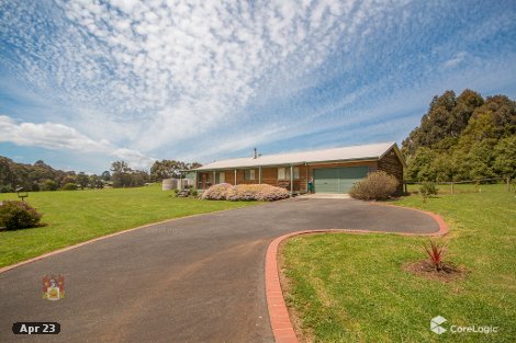 140 Kings Rd, Kinglake West, VIC 3757