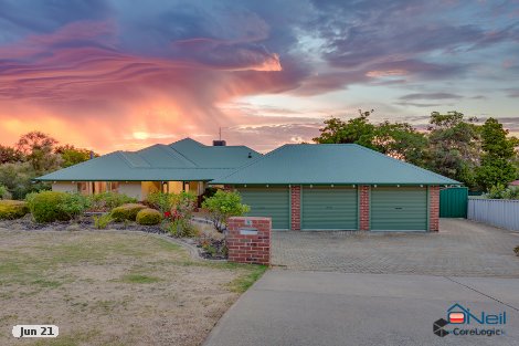 9 Henrietta Ave, Mount Nasura, WA 6112