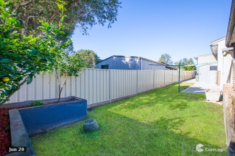 1 Unicomb Cl, Rutherford, NSW 2320