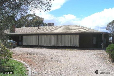 813 Twamleys Lane, Greta, VIC 3675