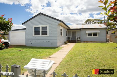 6 Iona St, Hillvue, NSW 2340