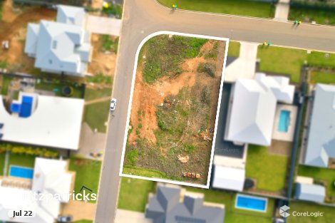 7 Lakesend Pl, Lake Albert, NSW 2650