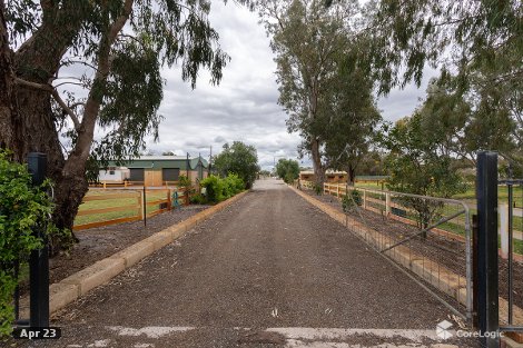 751 Gnangara Rd, Lexia, WA 6079