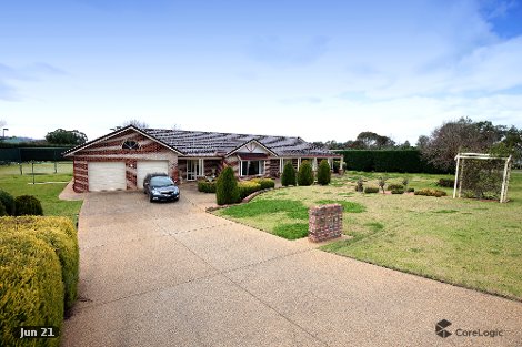 2 Evangelist Ave, Lake Albert, NSW 2650