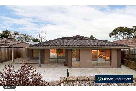 13 Cumberland Ch, Hampton Park, VIC 3976