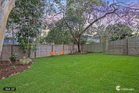 11 Railway Rd, Fairfield, QLD 4103