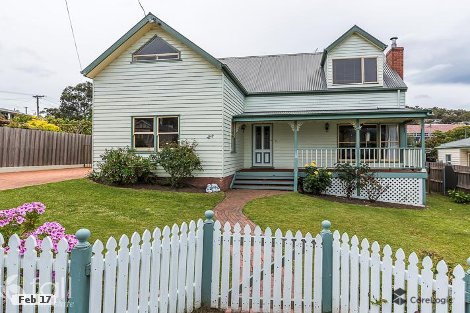 21 Nelumie St, Lindisfarne, TAS 7015