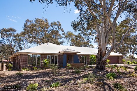 6 Leslie Pl, Junortoun, VIC 3551