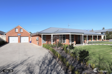 9 Lister Cres, Kelso, NSW 2795